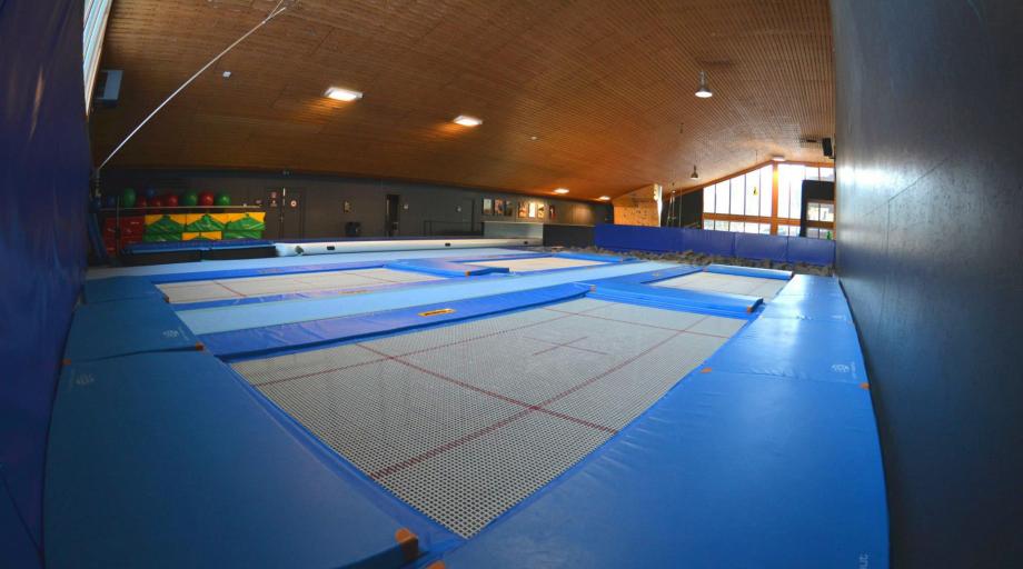 Bodentrampolin Grand Master INDOOR